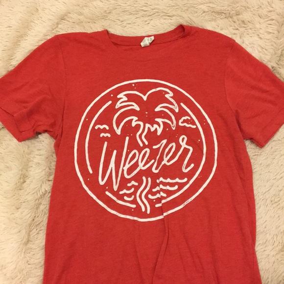 Tops - Wheezer band tee